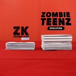 Zombie Teenz: Evoluce