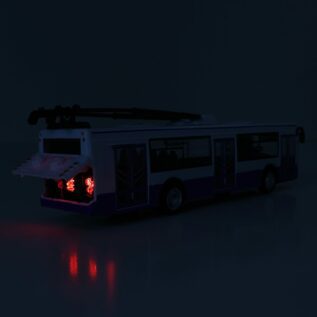 Trolejbus který hlásí zastávky česky 28 cm modrý