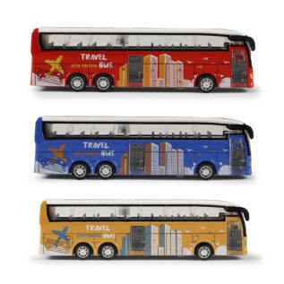 Kovový dálkový autobus