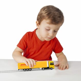 Auto kamion DHL 20 cm